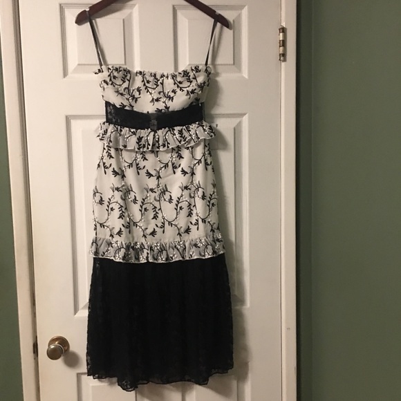 Majorelle Quinn Midi Dress in White Meadow NWT Size XS - Picture 7 of 15